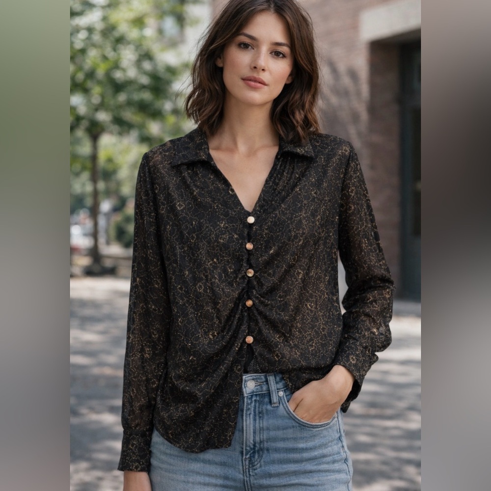 Dex Black and Gold Glitter Lace Blouse Size 1X NWT